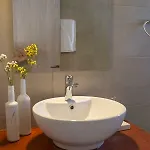 Sea And Creek בית נופש