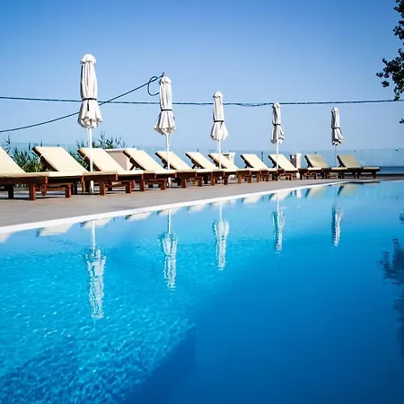 Tatil Evi Sea And Creek